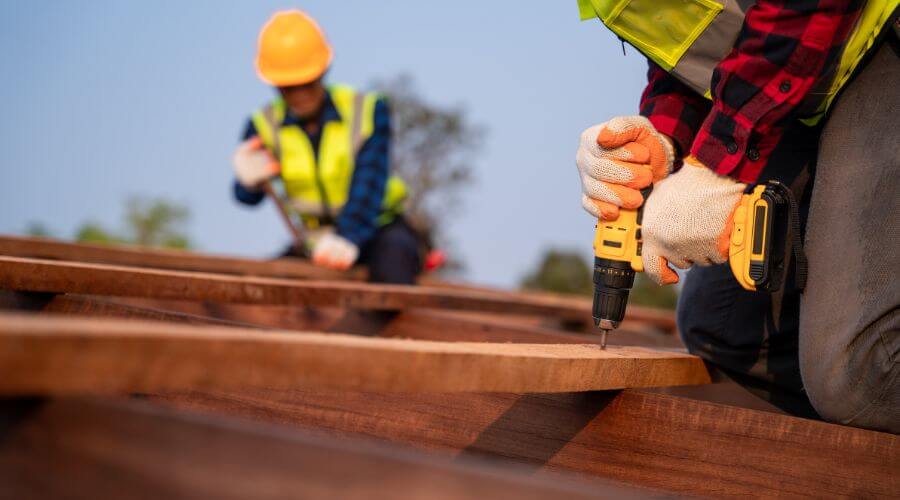 Expert Emergency Roof Repairs services in La Pine, OR